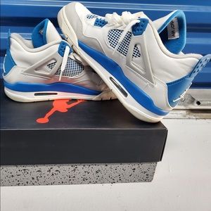 Air Jordan 4 Retro White Military Blue Grey